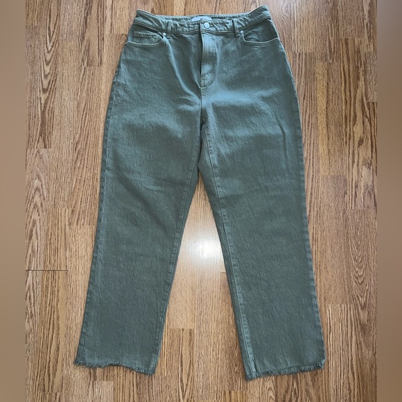 Green LOFT Jeans - Picture 2 of 5